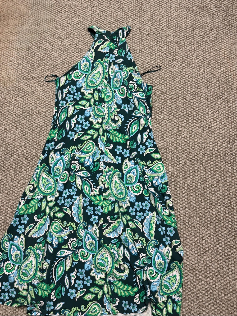 Dress - Picture 2 of 5